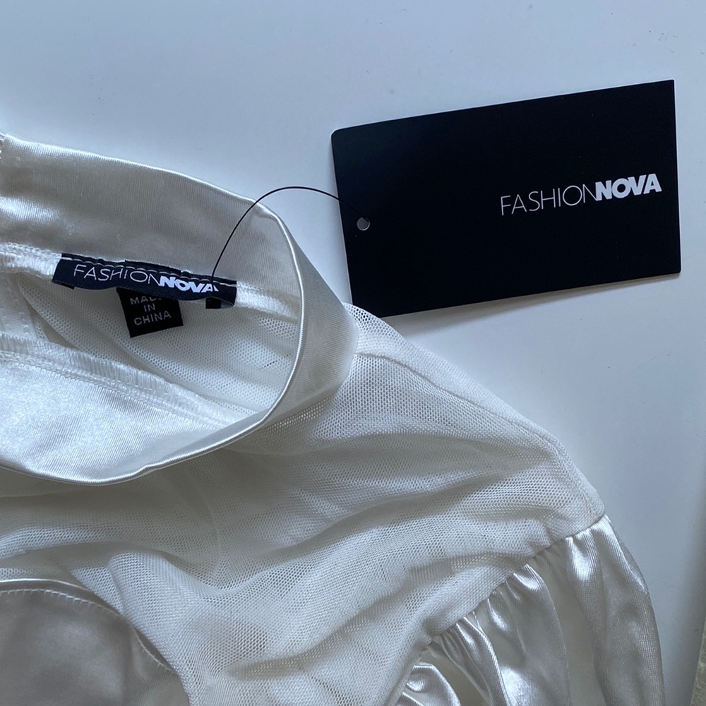 Fashion nova white top size 3X - Picture 2 of 13